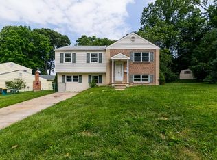 39 Winburne Dr, New Castle, DE 19720