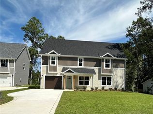 9744 Gooden Dr, Fayetteville, NC 28314