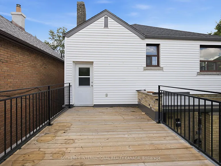 676 Beresford Ave #UPPER — Photo 19