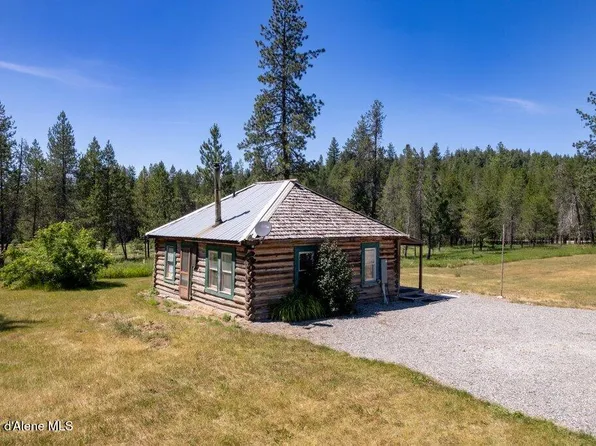 17320 E Perimeter Rd, Athol, ID 83801