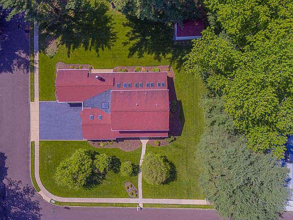 Spacious Flat Corner Lot