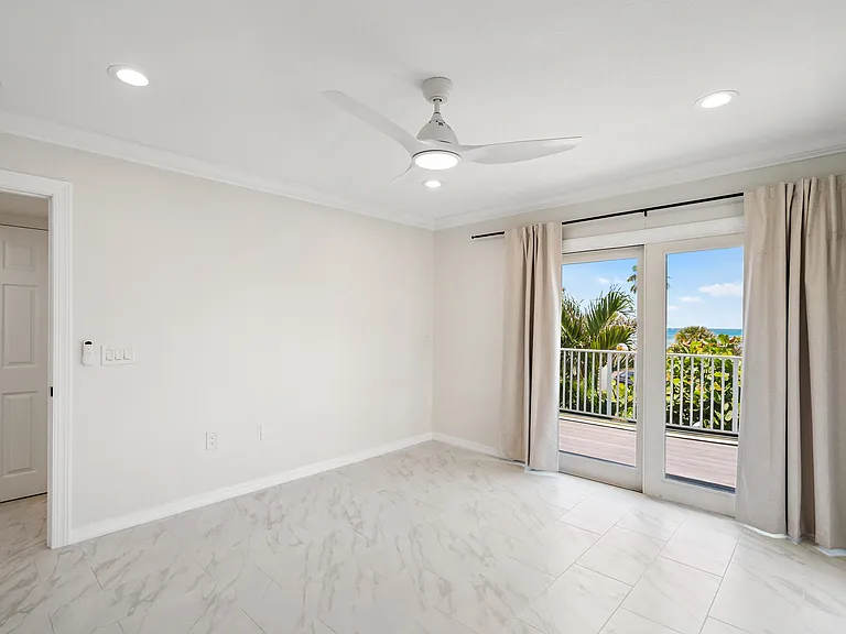 1907 Gulf Way #3 — Photo 12