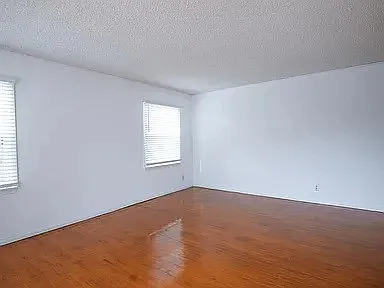 4 bed, 1539 sqft, $4,250 — Photo 4