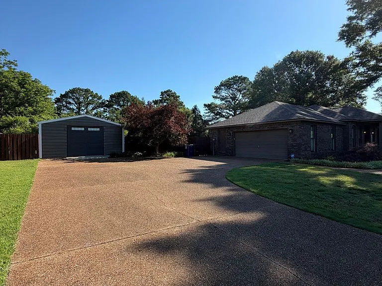 125 Camp Ground Rd — Photo 6