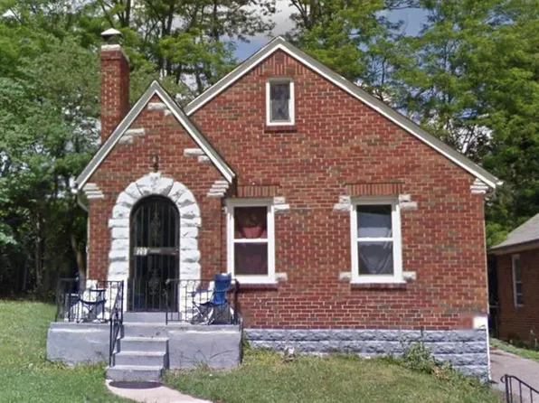 4207 Colonial Ave, Saint Louis, MO 63121