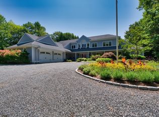 22 Hetty Green Dr, Dartmouth, MA 02748