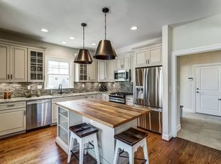 545 Trailside Dr, Charlottesville, VA 22911