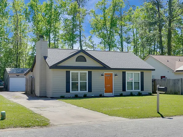 308 Regent St, Summerville, SC 29483