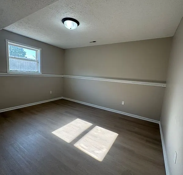 7396 Kestrel St — Photo 7