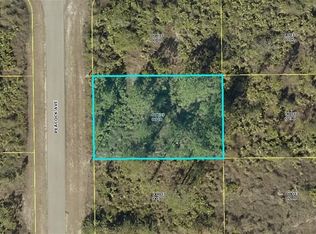 707 Peacock Ave, Lehigh Acres, FL 33974