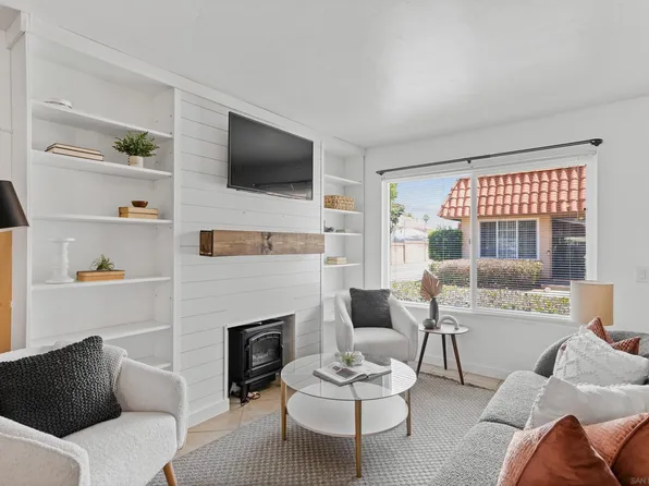 912 N Fig St APT F, Escondido, CA 92026