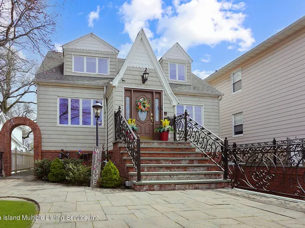 117 Eltingville Blvd, Staten Island, NY 10312