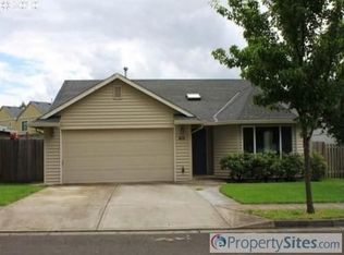 610 Lewis Ct, Newberg, OR 97132