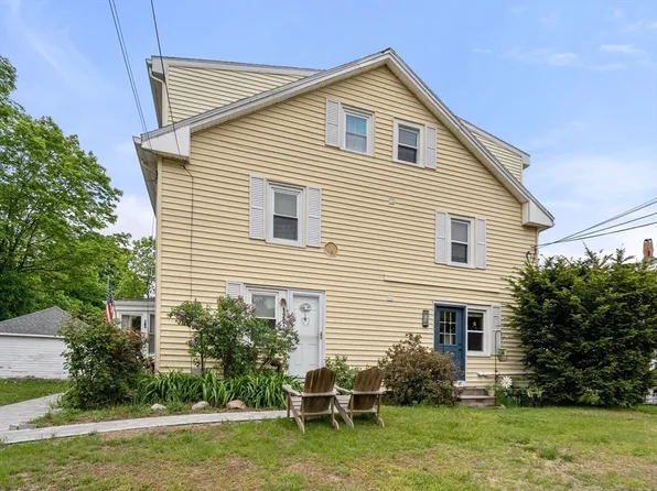 118 Village St #A, Medway, MA 02053