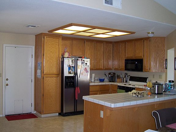 3rd image of 867 McTucker Dr