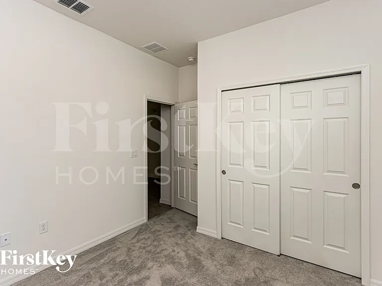 588 Crown Rose Dr — Photo 12
