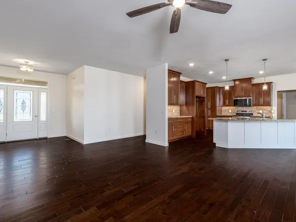 3801 W Broadmoor Street, Springfield, MO 65807