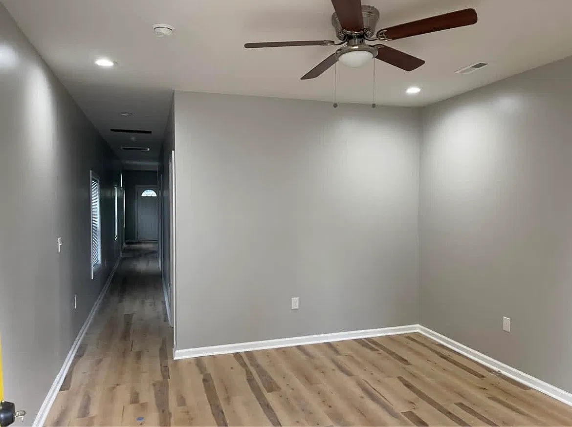 2 bed, 900 sqft, $1,375 — Photo 2