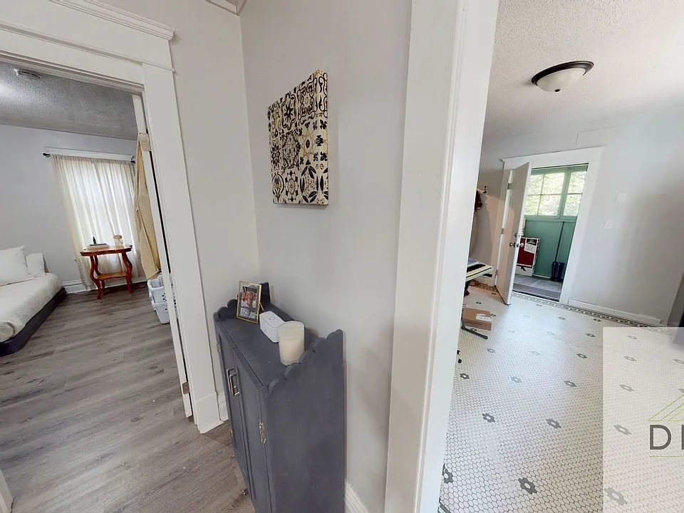 214 E Elm St #1