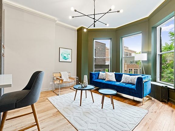 4th image of 1023 N Dearborn St APT 2F
