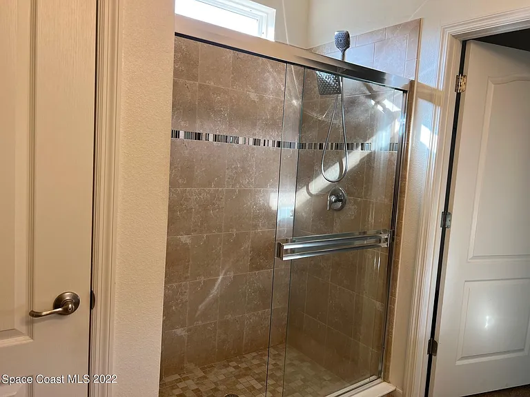 728 Remington Green Dr SE — Photo 16