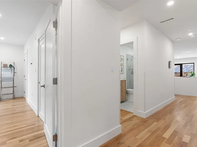 6 Gen Devine Way #1 — Photo 20