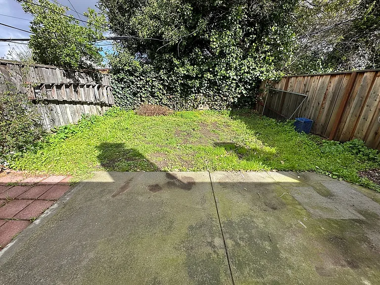 6367 Bollinger Rd — Photo 11