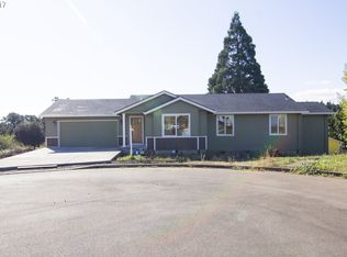 401 NW Pacific Hills Dr, Willamina, OR
