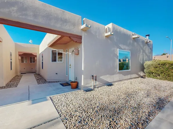 1220 Senda Del Valle APT C, Santa Fe, NM 87507