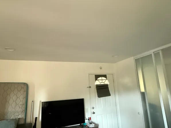 8581 Villa La Jolla Dr, La Jolla, CA