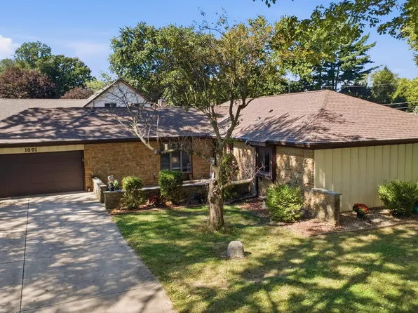1001 N Hickory Ln, Kokomo, IN 46901