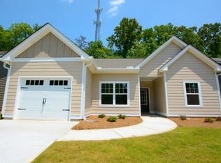 112 Deese Ct, Carrollton, GA 30117