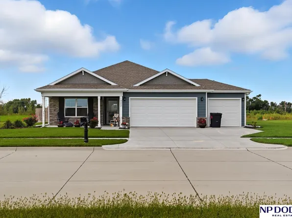 4557 E 18th Ave, Fremont, NE 68025