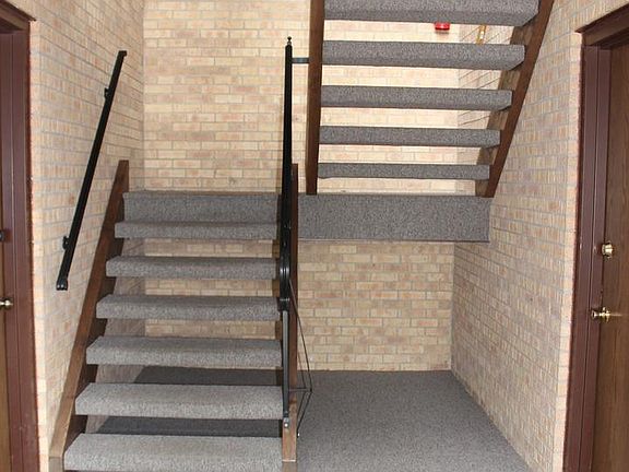 5th image of 8300 160th Pl APT 2E