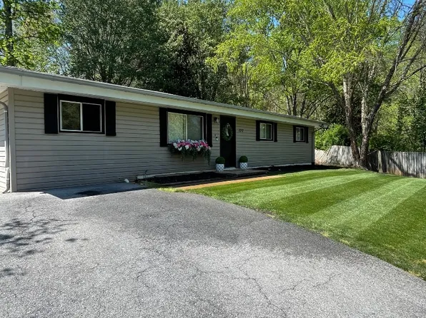 109 Cleveland Rd, Gray, TN 37615