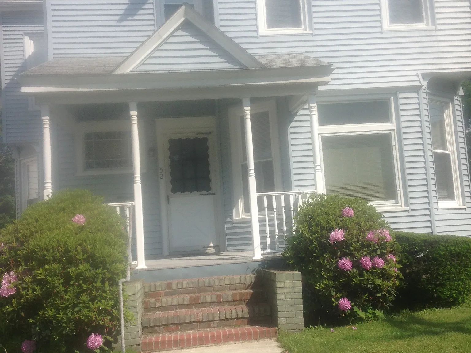 52 Schiller Street — Photo 1