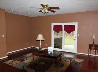 629 W Shel Lyn Ct, Greenfield, IN