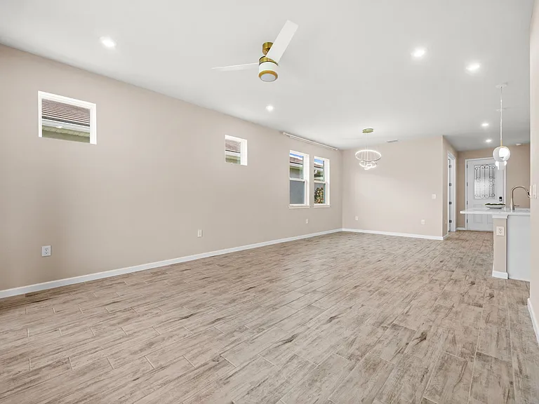 10288 Bonavie Cove Dr — Photo 15