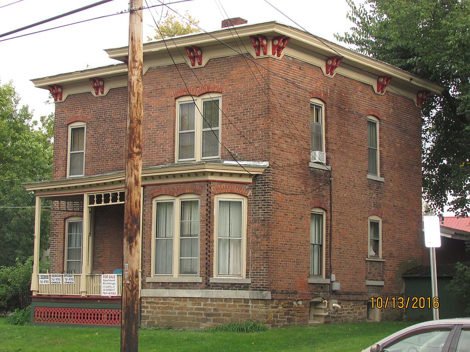 2nd image of 303 Lenox Ave APT 2
