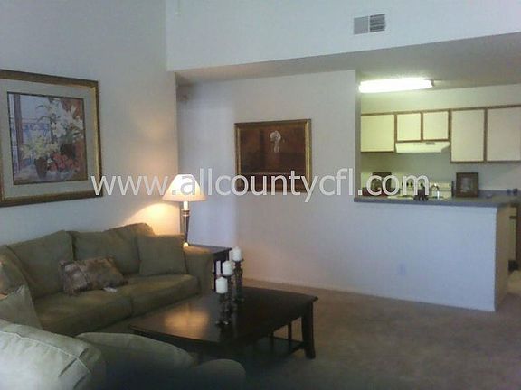 5th image of 2001 Cascades Blvd