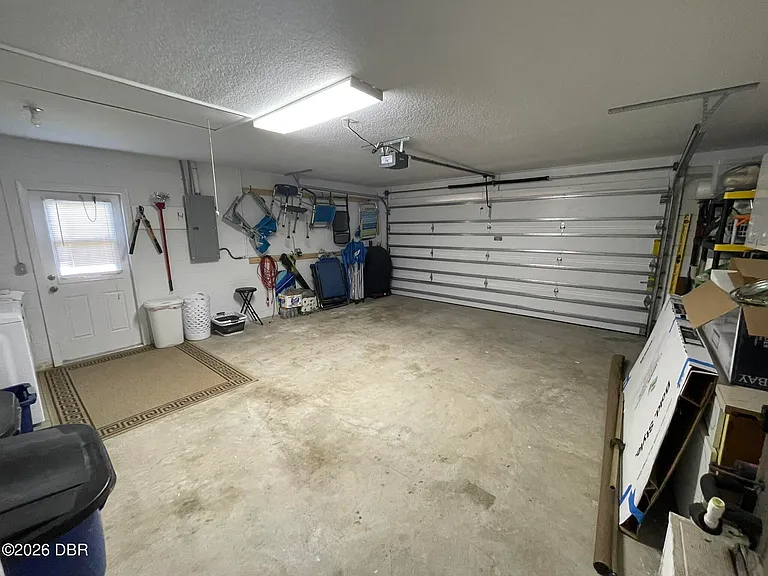 208 Hillsboro St — Photo 61
