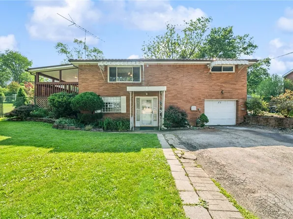 11 Frick Ave, Irwin, PA 15642