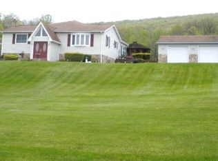 161 Swan Rd, Hollidaysburg, PA 16648