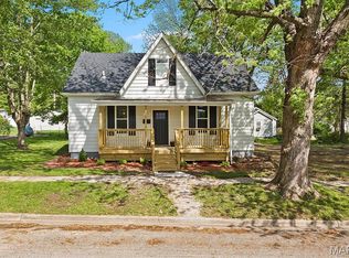 420 S Herman St, Lebanon, IL 62254