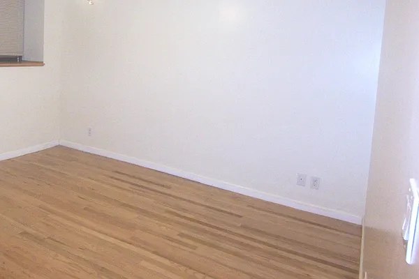 Rented by Corcoran | media 27