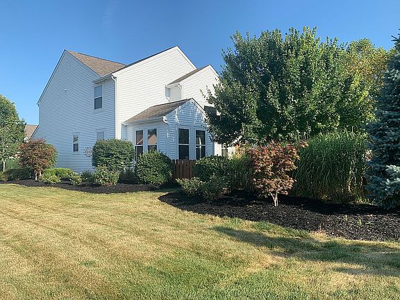 3rd image of 679 Penbrook St