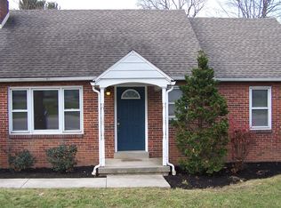 817 Hogestown Rd, Mechanicsburg, PA 17050