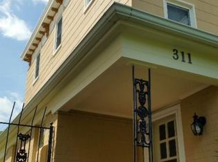 311 A St NE APT 3, Washington, DC 20002