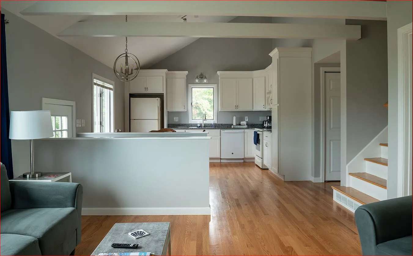 3 bed, 1800 sqft, $2,900 — Photo 3