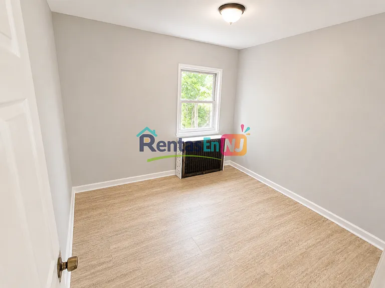 70 Crawford St #151 — Photo 2